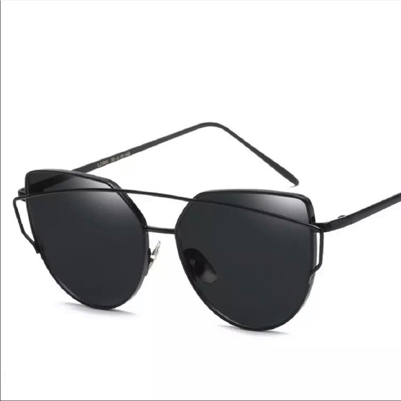 ANDY🖤 black metal frame cateye sunglasses - Picture 2 of 2